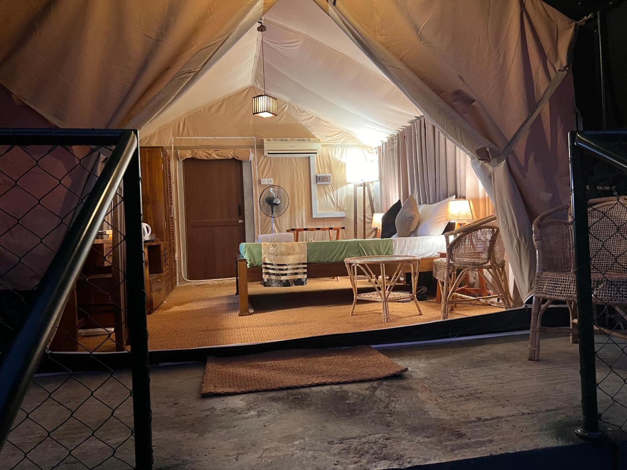 At One - Glamping 호텔 Rekawa 외부 사진