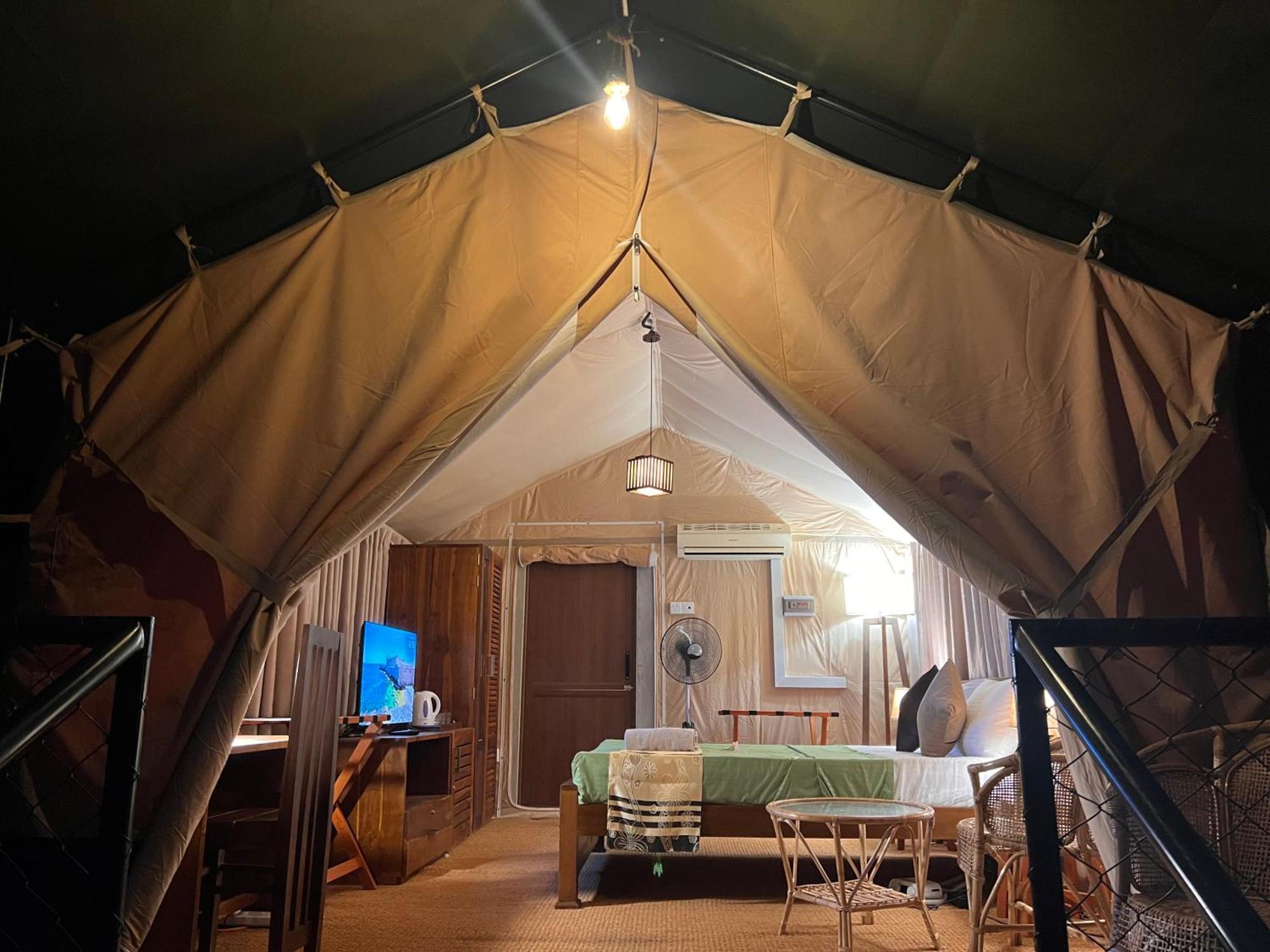 At One - Glamping 호텔 Rekawa 외부 사진